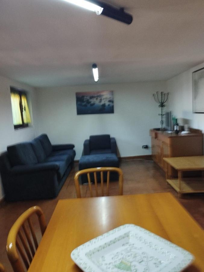 Casa Vacanze Cettina Home 3 Mt 50 Dal Mare Terra Mala ภายนอก รูปภาพ